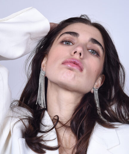 Shimmering earcuff