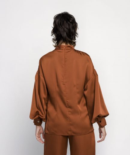 Blusa "Blair" color tabacco