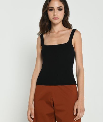 Top "Lara"